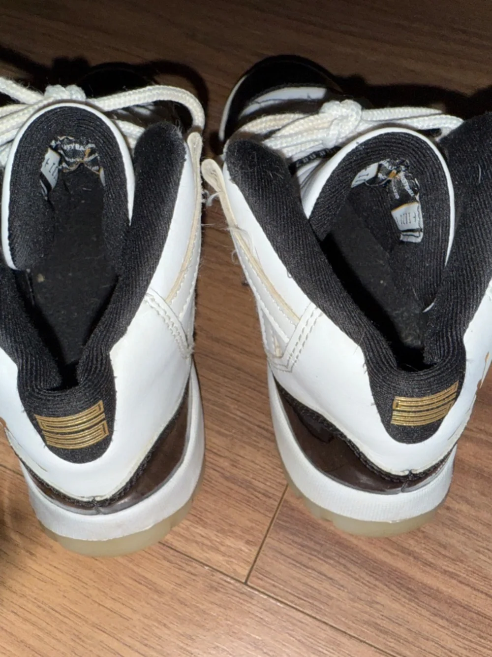 Jordan11 - Picture 5 of 5